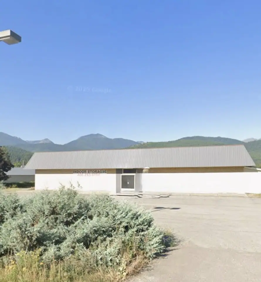 Lincoln Lanes Storage Units, RV storage in Libby