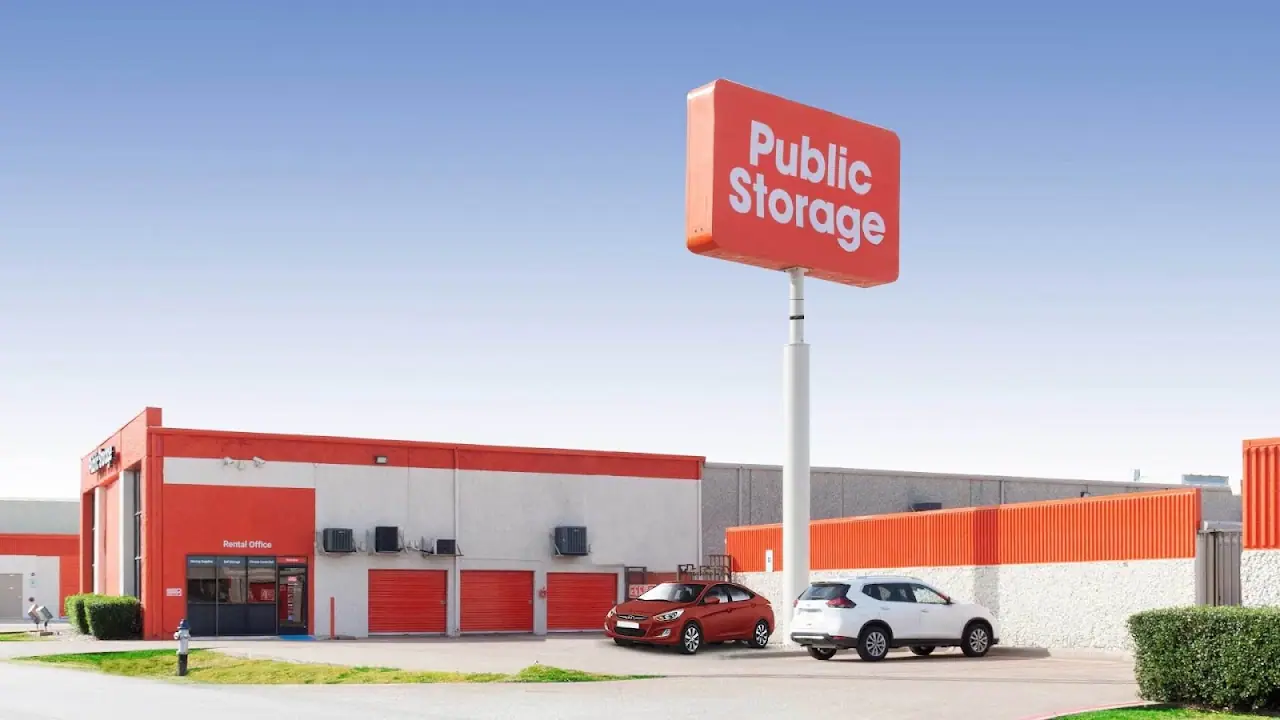 Public Storage, RV storage in Dallas