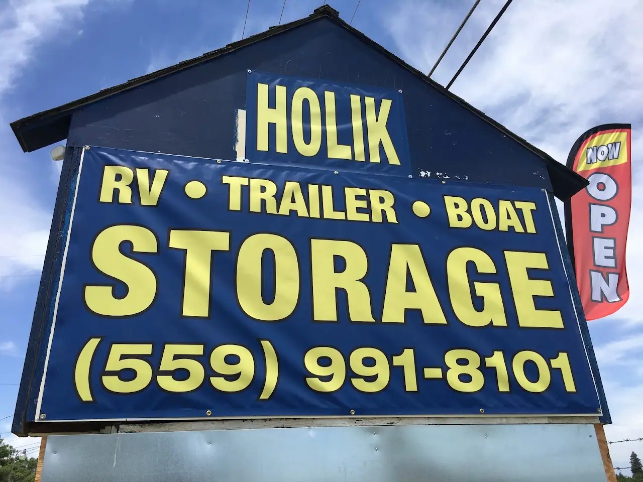 Holik Storage, RV storage in Tulare