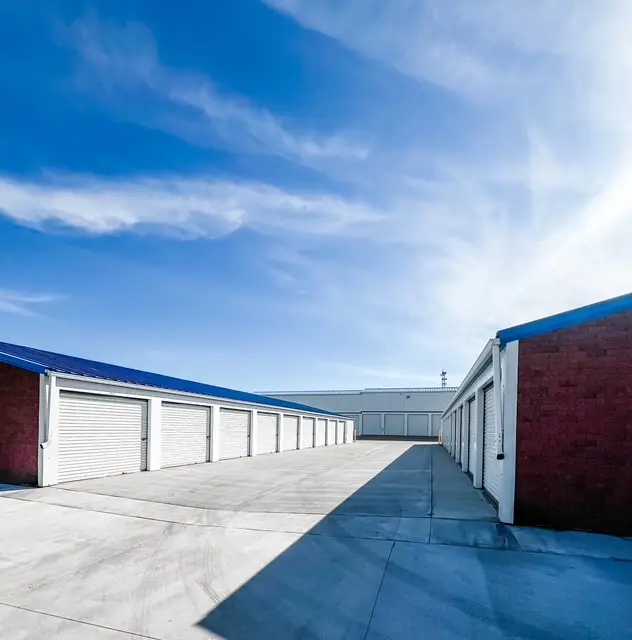 Denny's Storage, RV storage in Bismarck
