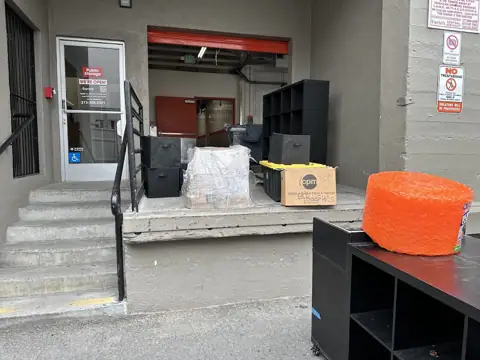 Public Storage photo 2