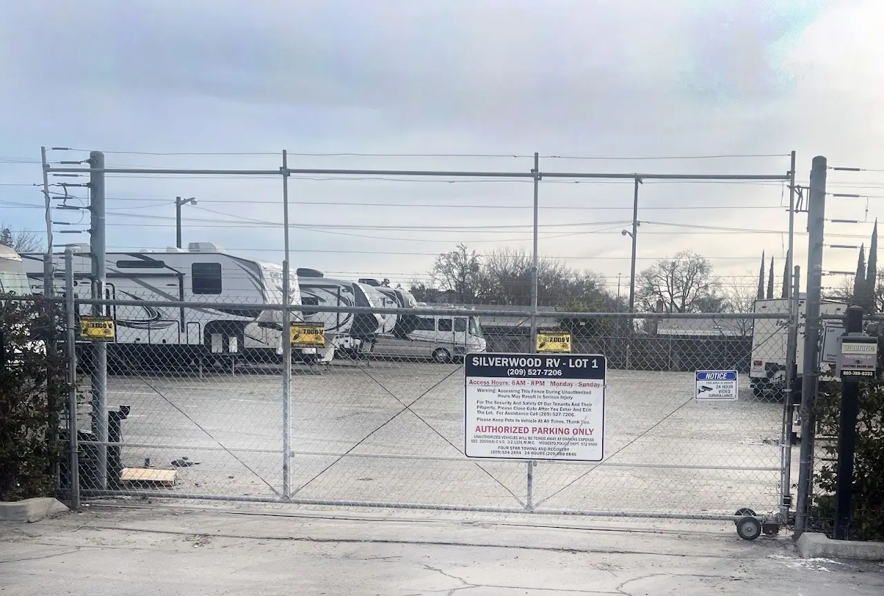 Silverwood Boat & RV Storage, RV storage in Modesto