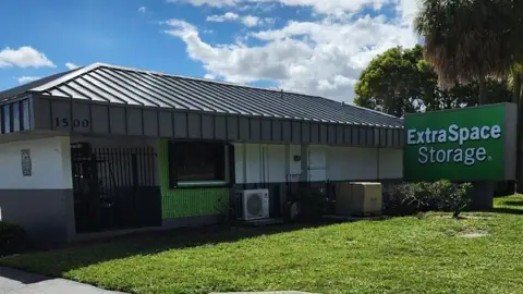 Extra Space Storage in Pompano Beach, FL