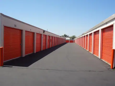 Public Storage photo 2