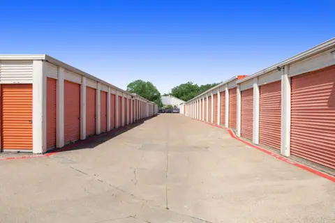 Public Storage photo 2