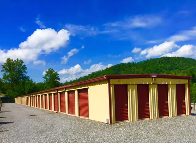 Highlander Self Storage, RV storage in Sylva