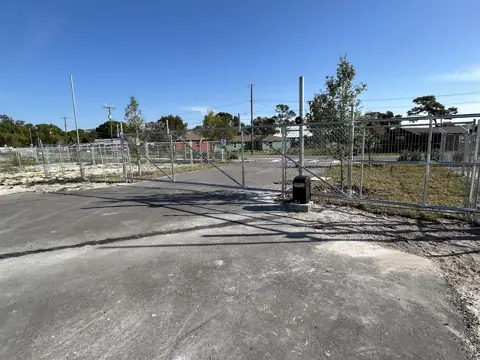 Longyards - Winter Haven photo 3