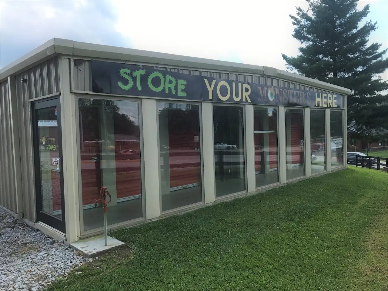 Monster Storage, RV storage in Somerset