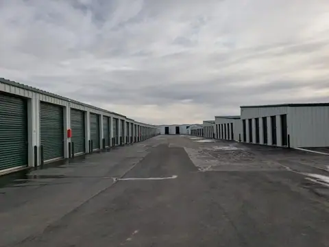Skyline Self-Storage Boat & RV photo 2