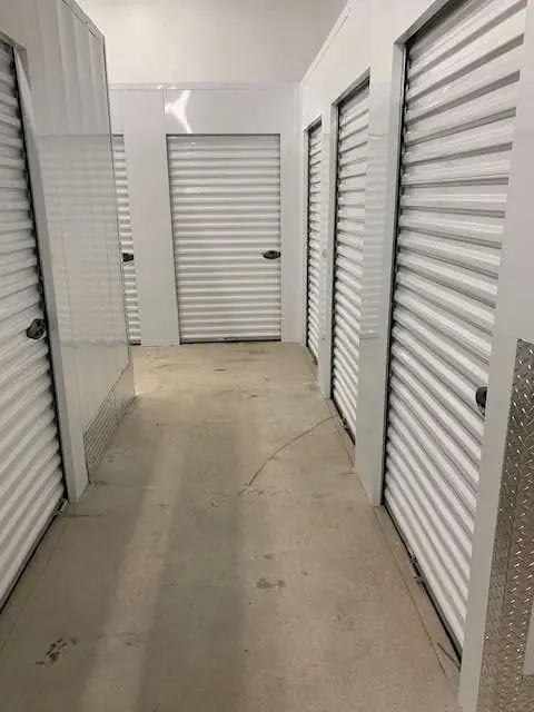 The Storage Barn - Hillsboro - Plaza, RV storage in Hillsborough