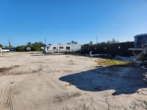 Tarpon Springs Boat & RV Storage in Tarpon Springs, FL