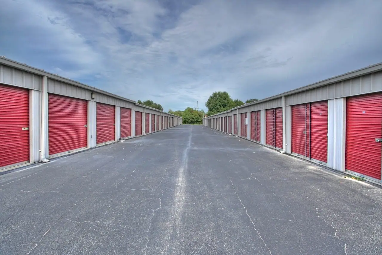 Central Park Self Storage, RV storage in Orlando