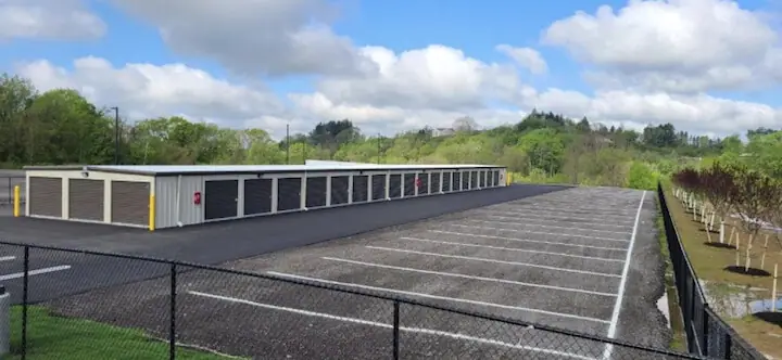 Pittsburgh Self Storage Rentals, RV storage in New Kensington
