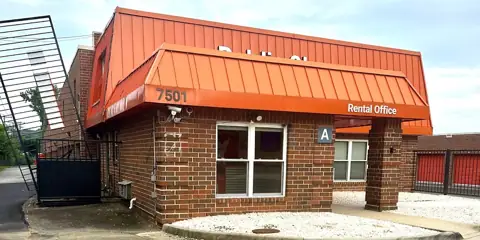 Public Storage photo 2