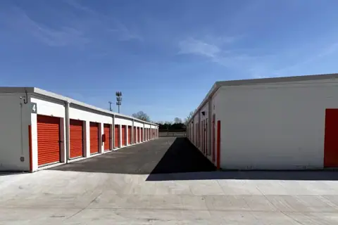 Public Storage photo 2