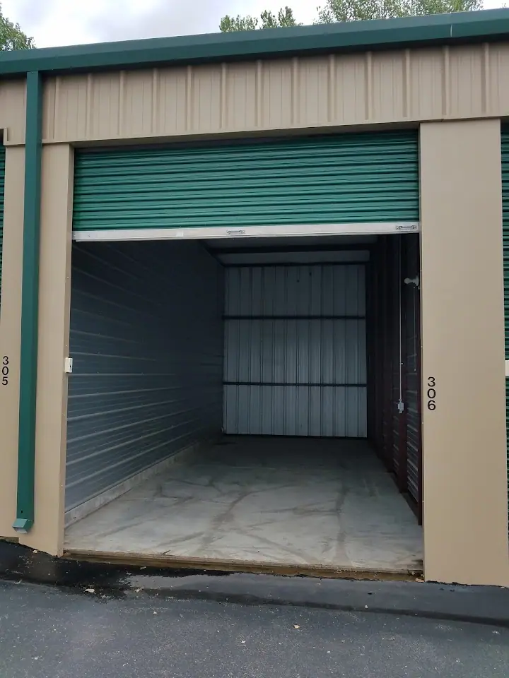 Advance Storage, RV storage in Andover