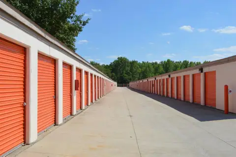 Public Storage photo 2