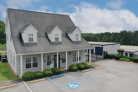Midgard Self Storage in Oakwood, GA