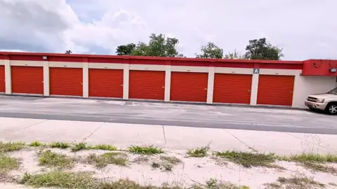 Public Storage photo 2