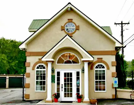 StoreHouse Storage of Hendersonville photo 3