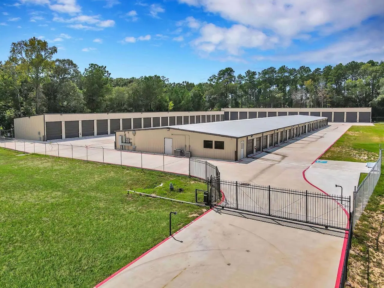 Top Shelf Storage, RV storage in Conroe