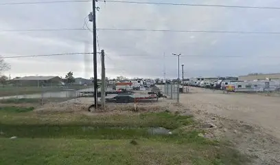 BCS Storage & U-Park U-sell, RV storage in Alvin
