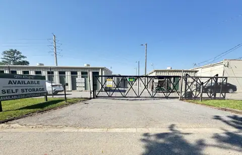 Available Self Storage in Mobile, AL