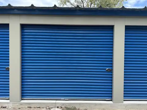 Prestige Storage - Clarkston photo 2