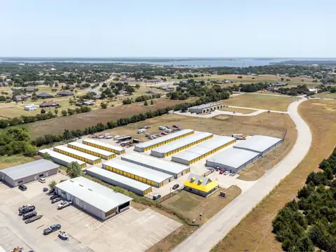Storage King USA photo 3
