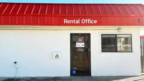 Public Storage in Carrollton, TX