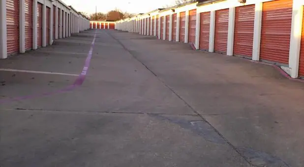 Alamo Dependable Self Storage, RV storage in Dallas
