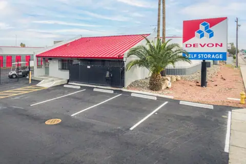 Devon Self Storage Phoenix, Arizona photo 2