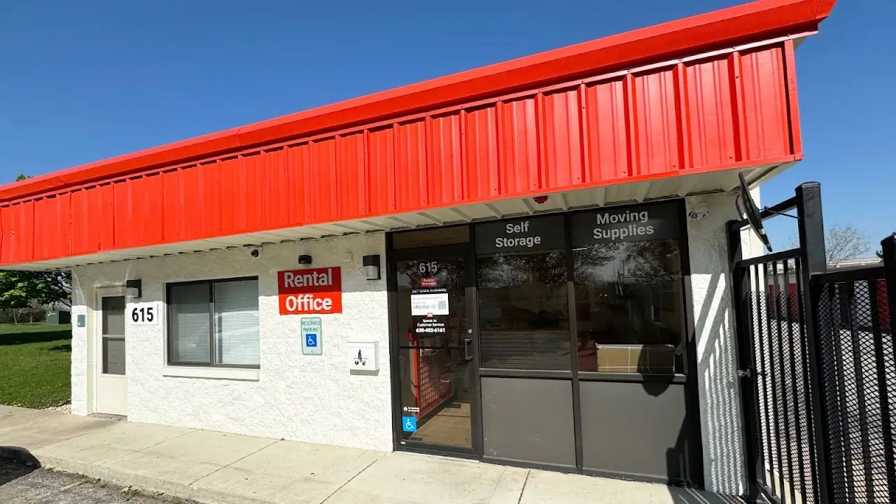 Public Storage, RV storage in Bolingbrook