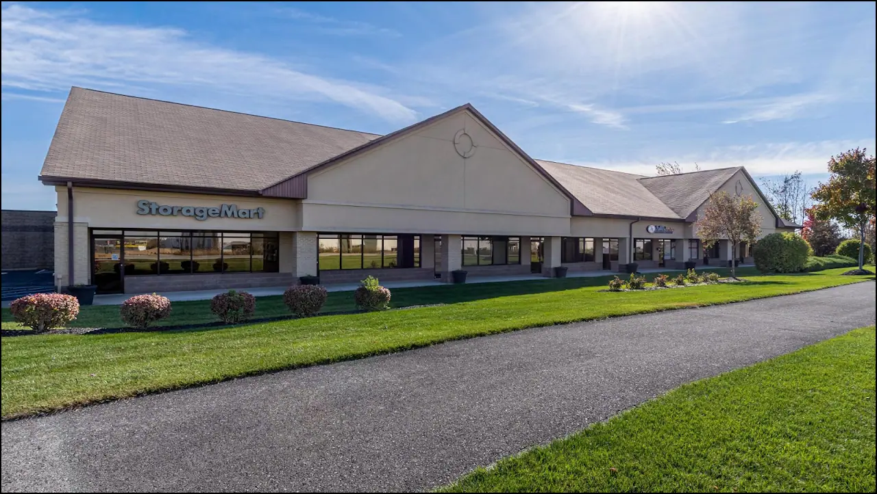 StorageMart, RV storage in Noblesville