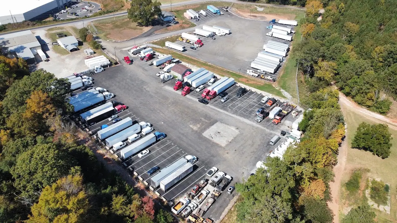 Emerson Parking & Storage, RV storage in Cartersville
