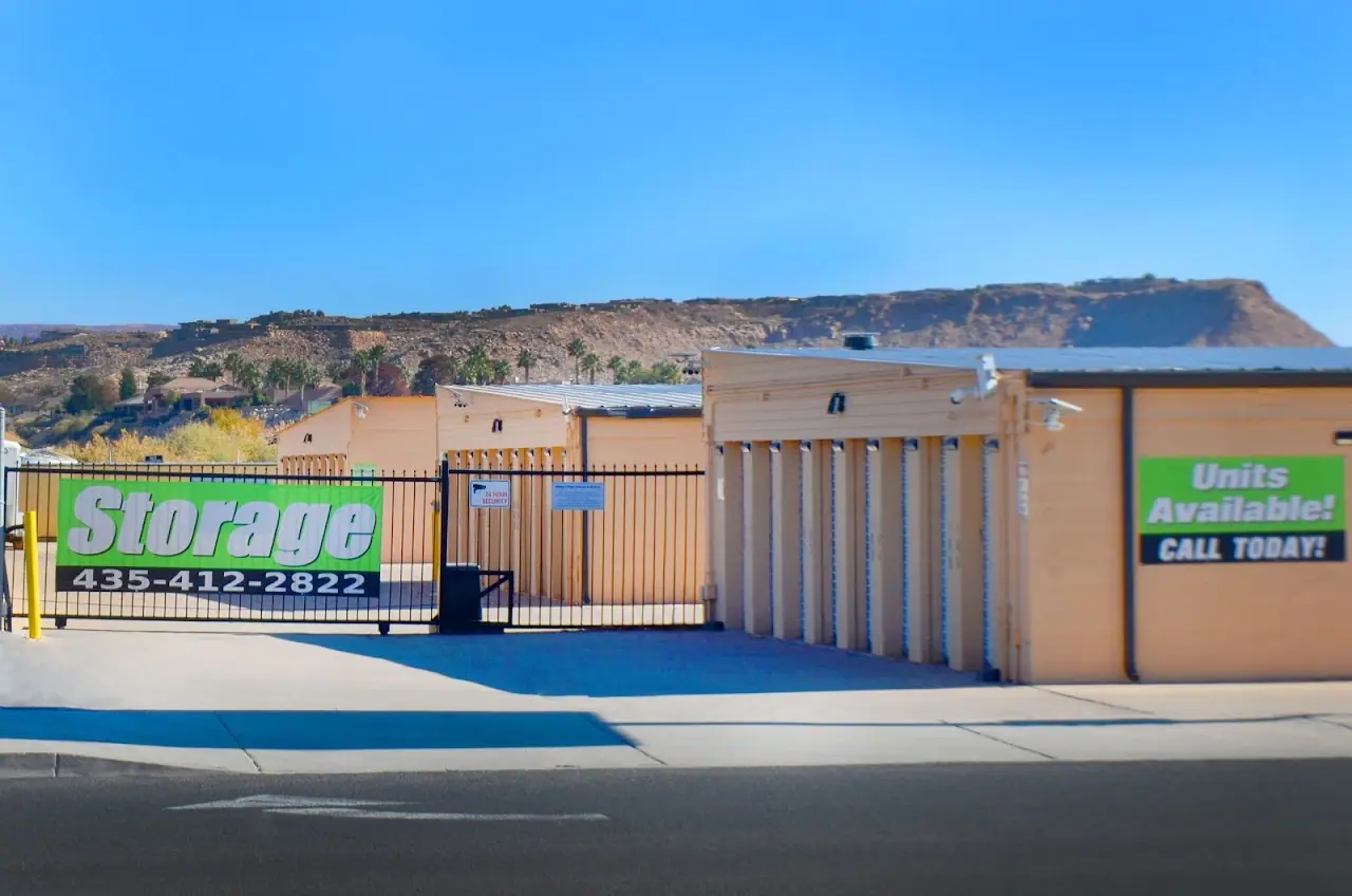 Storage Corner Riverside, RV storage in St. George