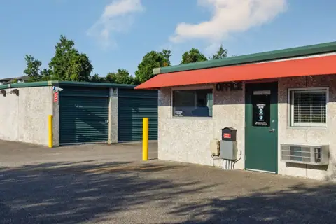 Daniel Island Self Storage photo 3