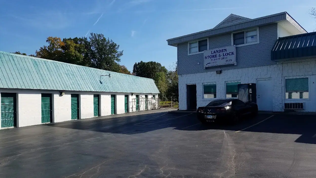 Landen Store & Lock, RV storage in Maineville