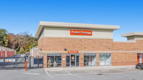 Public Storage in Greensboro, NC