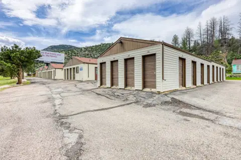 Uplift Self Storage -Dumont 2 photo 2