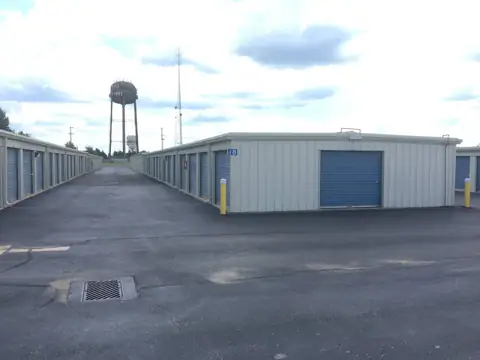 Sentinel Self Storage - Middletown West photo 3