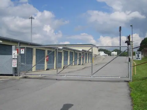 StorHouse Self Storage/Keystone photo 2
