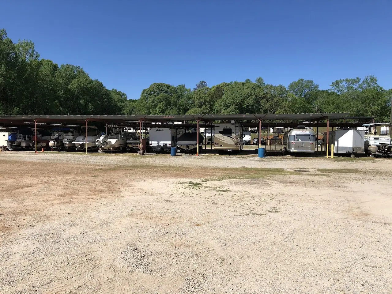 Don's RV & Boat Storage LLC, RV storage in LaGrange