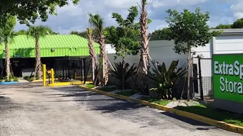 Extra Space Storage in Sunrise, FL