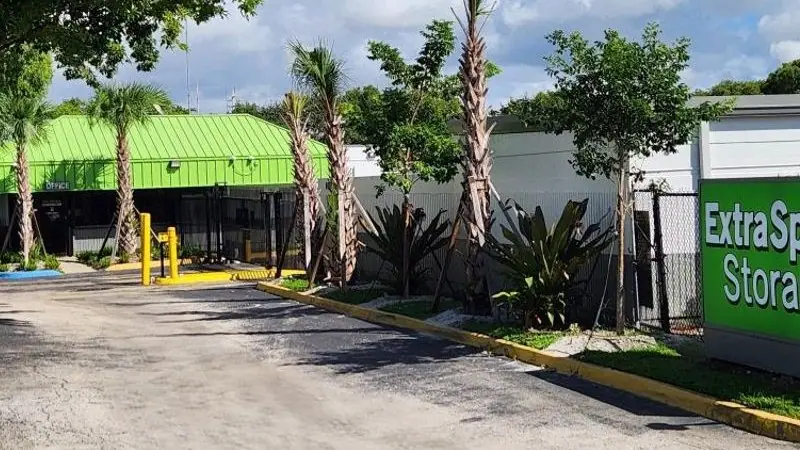 Extra Space Storage, RV storage in Sunrise
