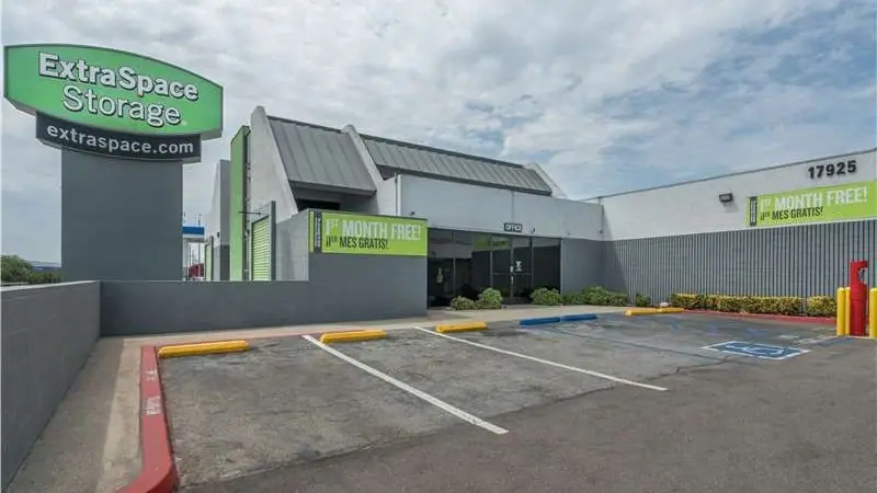 Extra Space Storage, RV storage in La Puente