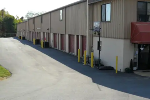 Warrenton Mini Storage in Warrenton, VA