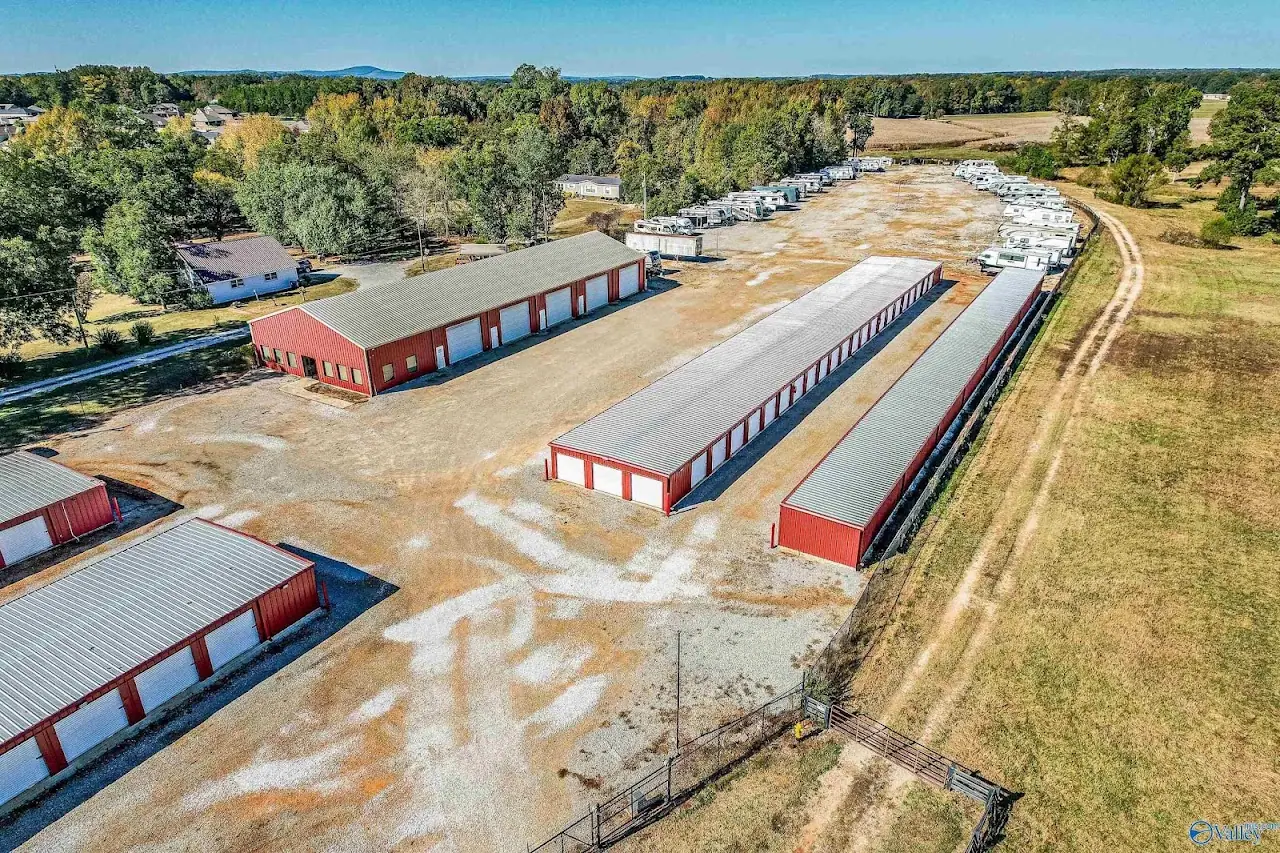 Buckhorn Self Storage, RV storage in New Market