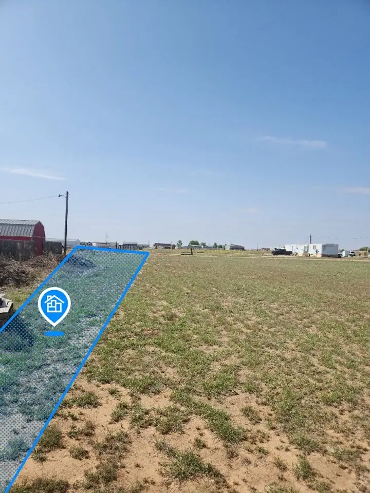 CR-2210 RV & Vehicle Storage, RV storage in Lubbock