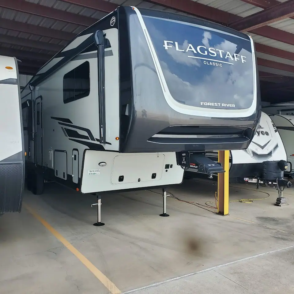 Macho Boat And RV Storage, RV storage in Roanoke